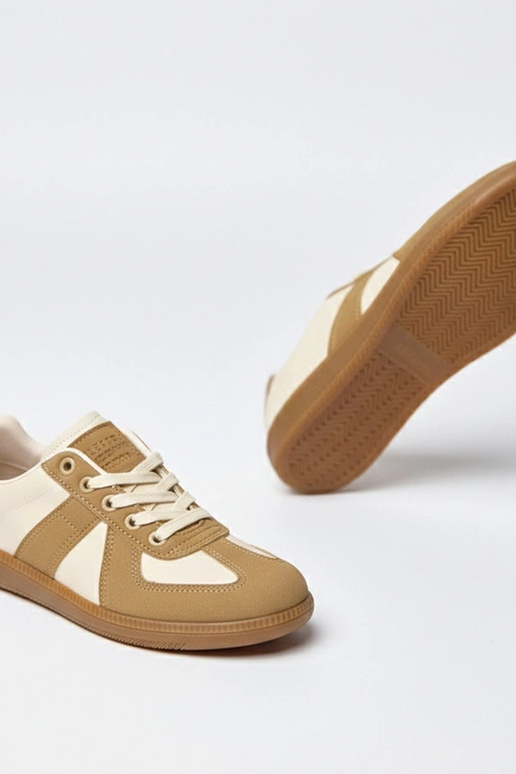 Rudé tenisky na platforme Valentine