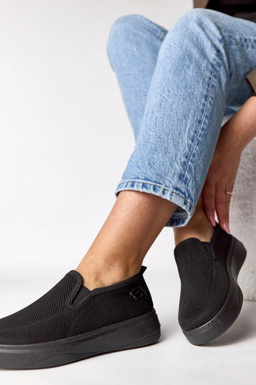 Čierne textilné tenisky na... 2