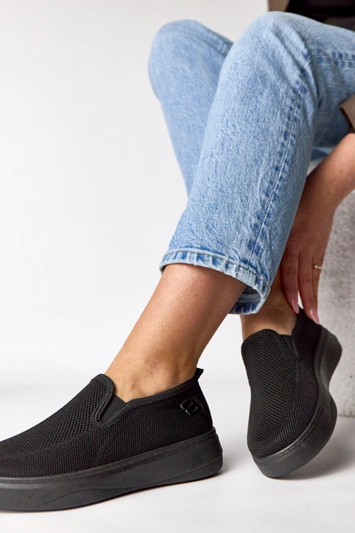 Čierne textilné tenisky na platforme...