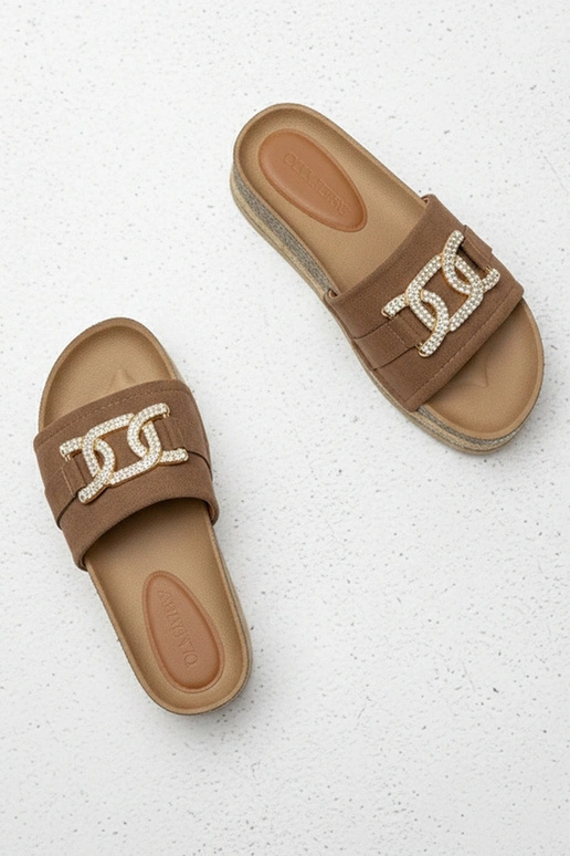 Hnedé platformové šľapky s...