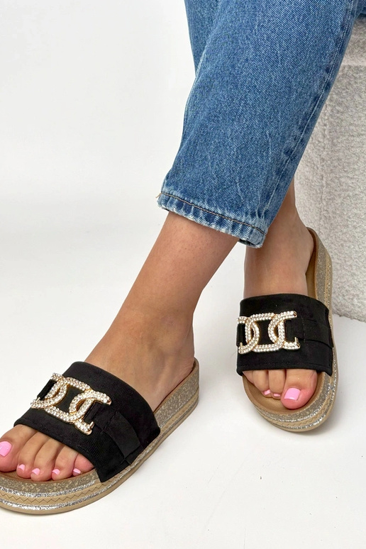 Čierne platformové šľapky s...