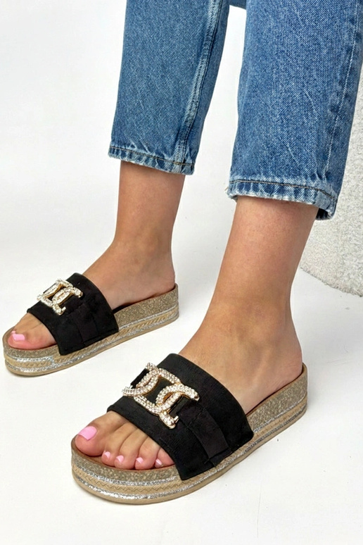 Čierne platformové šľapky s...