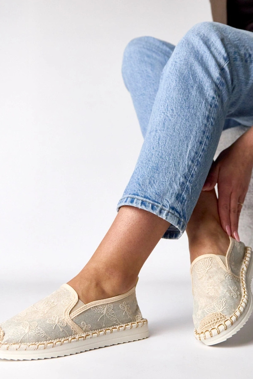 Pieskové espadrilky zdobené...