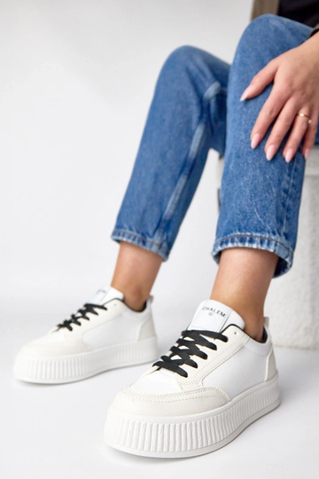 Bielo-čierne tenisky na...