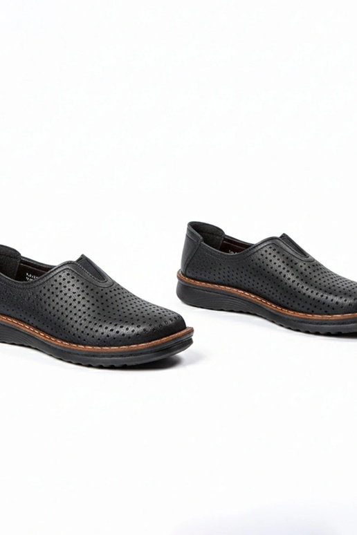 Čierne perforované poltopánky Rosa