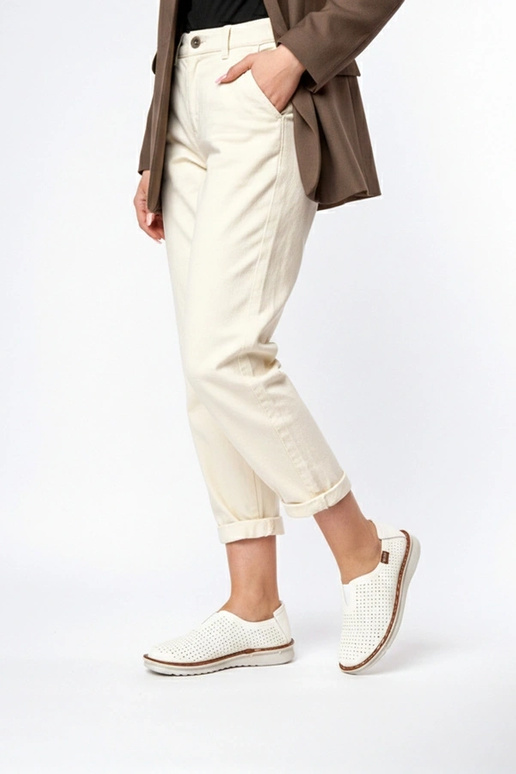 Biele perforované poltopánky Rosa