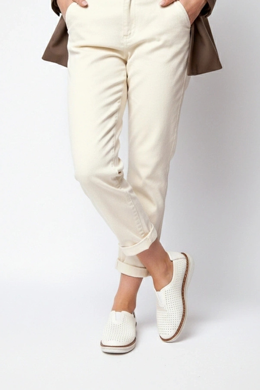 Biele perforované poltopánky Rosa