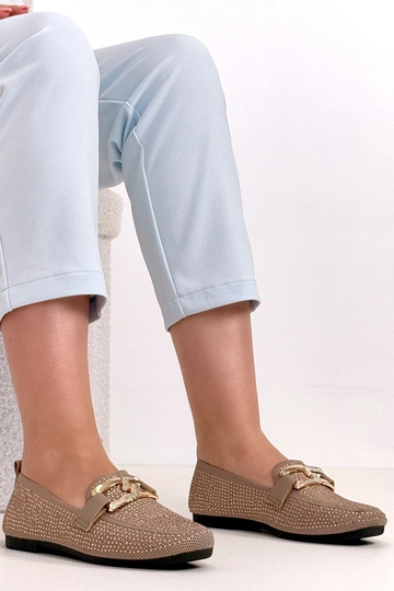 Hnedé mokasíny zdobené...