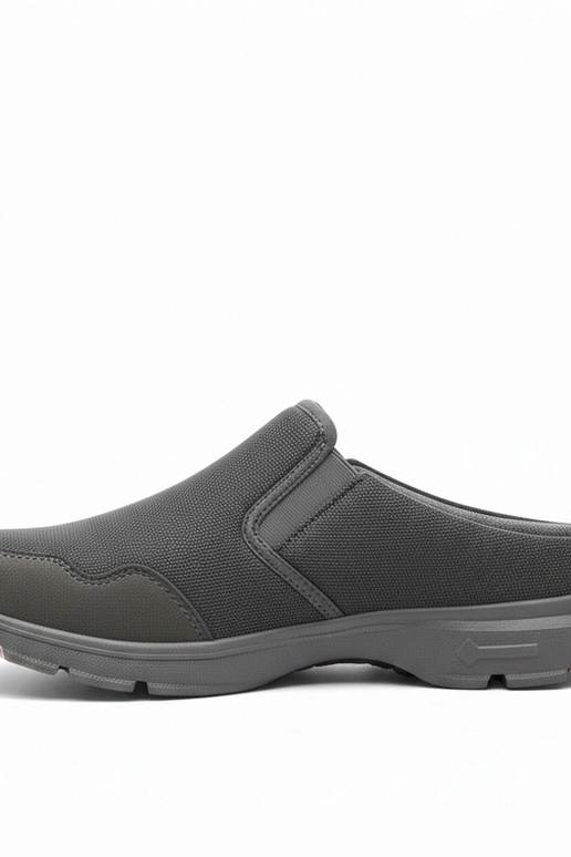 Sivé pánske nízke športové tenisky...