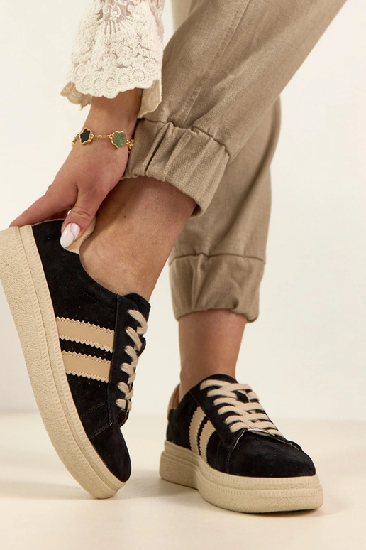 Čierne kožené tenisky s platformou...