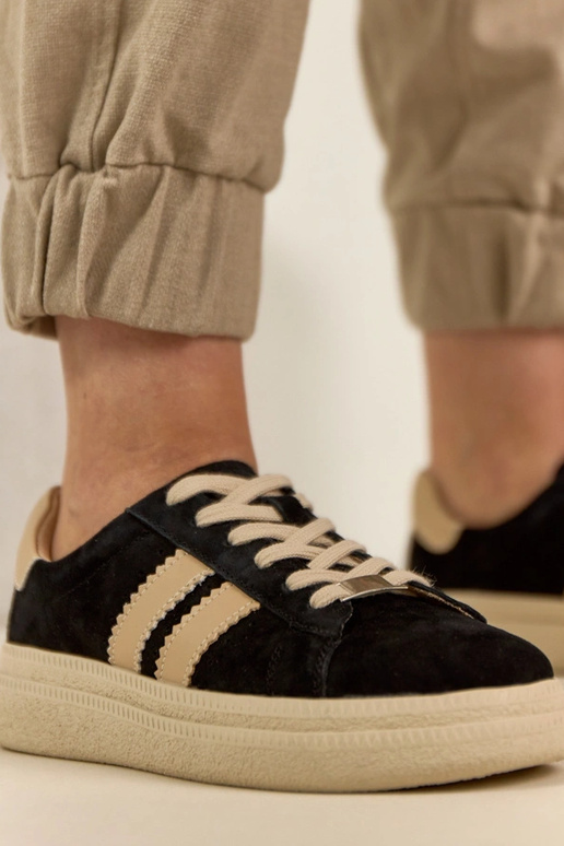 Čierne kožené tenisky s platformou...