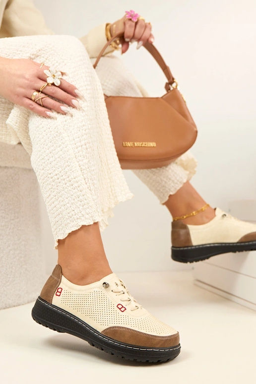 Pieskové perforované poltopánky Solenne