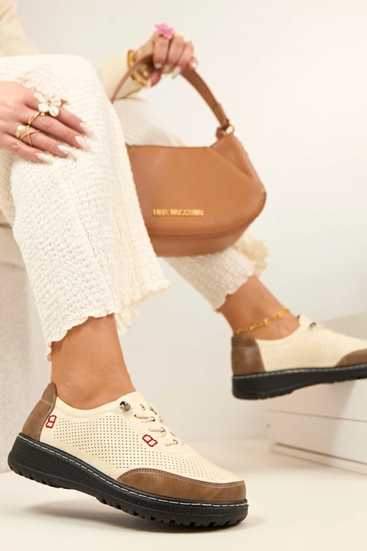 Pieskové perforované poltopánky Solenne