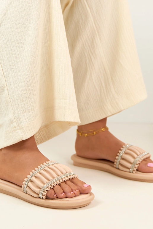 Pieskové šľapky s kryštálmi Anapor