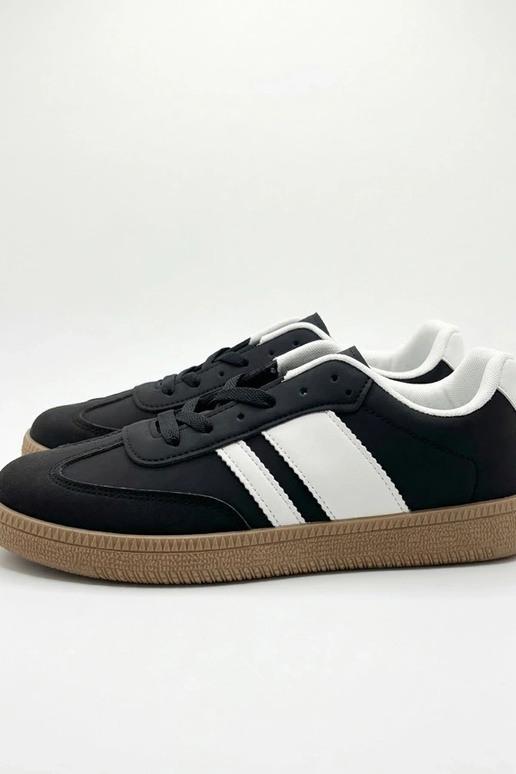 Čierne pánske športové topánky Juno