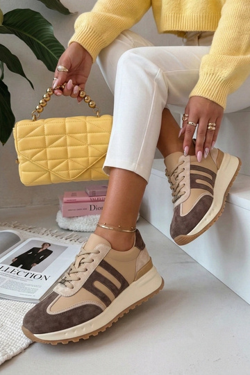 Hnedé kožené topánky na...