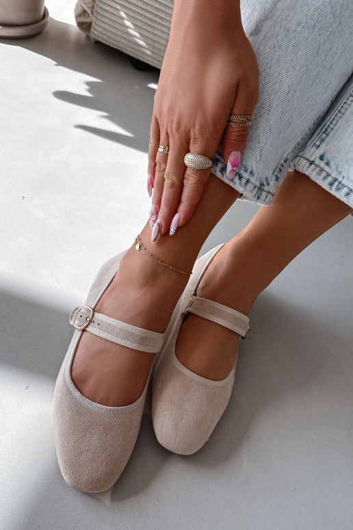 Balerínky s popruhmi I Złotą s prackami slonovina Kelisa