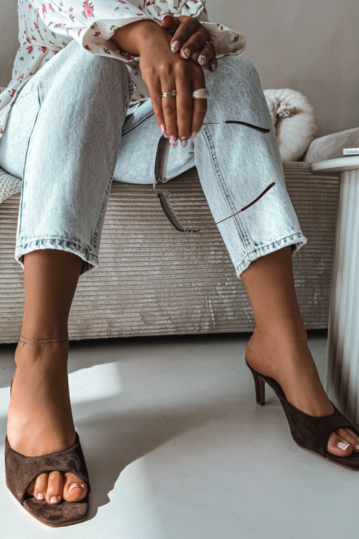 Dámske papuče Zapnuté Smukłym Obcasie CzekoladoIne Revina