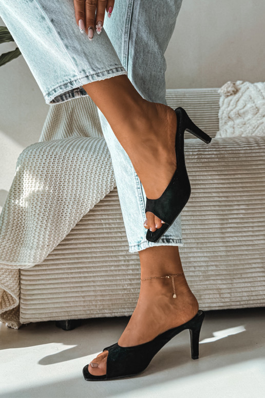 Dámske papuče Zapnuté Smukłym Obcasie čierna Revina