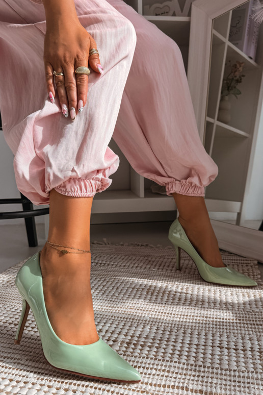 Klasické lakované ihličkyImitacji Skóry zelená farba Odira