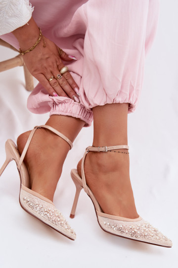 Dámske sandále s tenkými podpätkami Zdobené flitrami I koralové farbyikami béžová Nedira