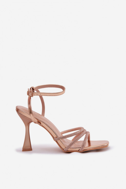 Dámske sandále s podpätkami Ze Zdobionymi Paskami Szampańskie Gedira