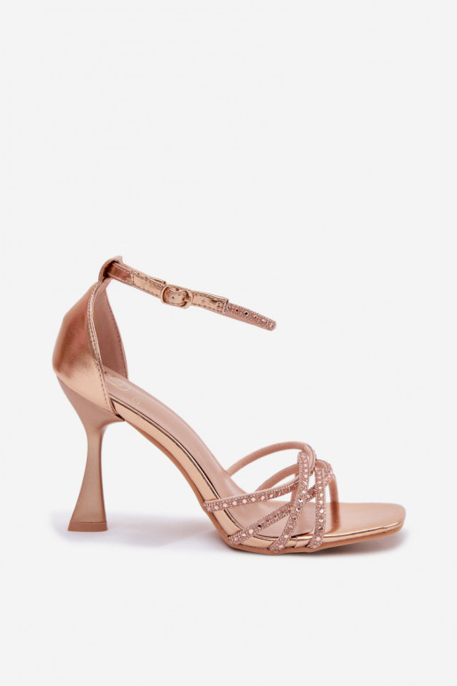 Dámske sandále s podpätkami so svietiacimi otvormi Szampańskie Redira