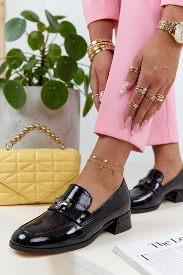 Čierne elegantné lakované... 2