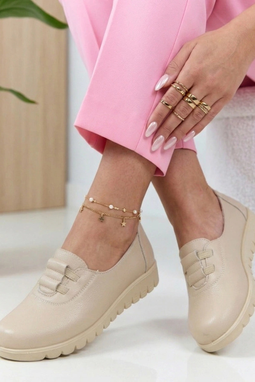 Piesočnaté poltopánky s nízkym...