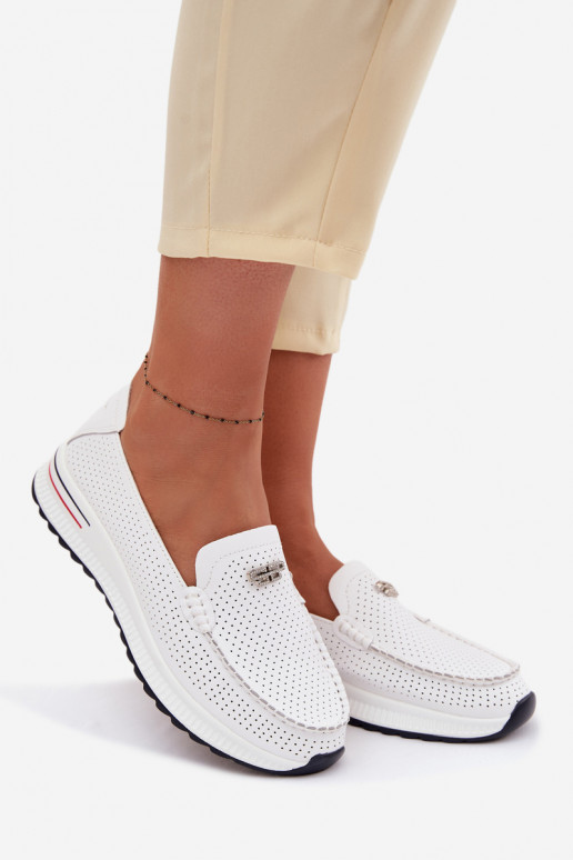 dámske mokasínyZapnutéturalnej Skóry biela farba Demela