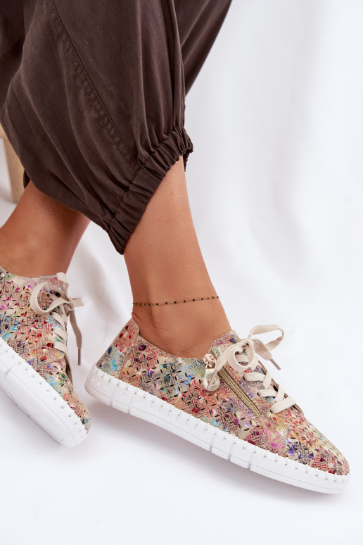 s prvkami prelamovania topánkyZapnutéturalnego zo semišuu Rôzne farby Kamelia