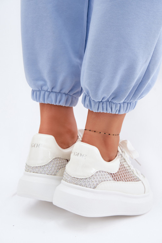 Kožené Tenisky model obuvi Dámske S Dekoráciou GOE TT2N4010 biela farba