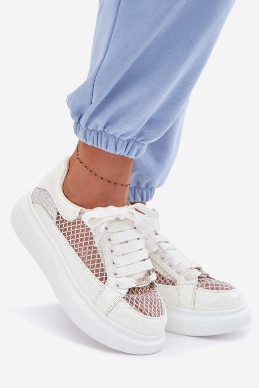 Kožené Tenisky model obuvi Dámske S Dekoráciou GOE TT2N4010 biela farba