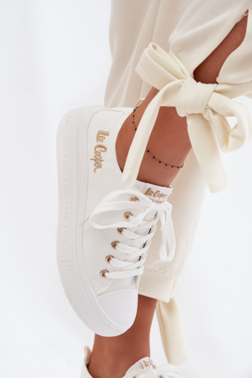 bežná obuv s platformou Lee Cooper LCIN-26-44-4482 biela farba