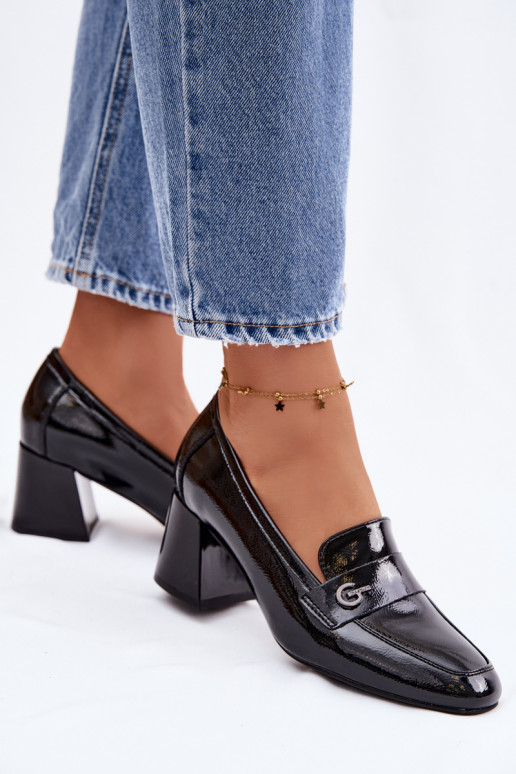 Lakované polokožené topánky Dámske s podpätkami Vinceza 18119 čierna