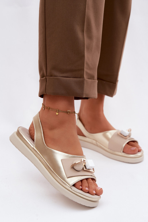 Dámske sandále Dámske s ozdobami D&A GR61-5932 zlatej farby