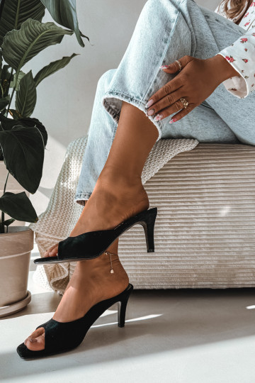 Dámske papuče Zapnuté Smukłym Obcasie čierna Revina 2