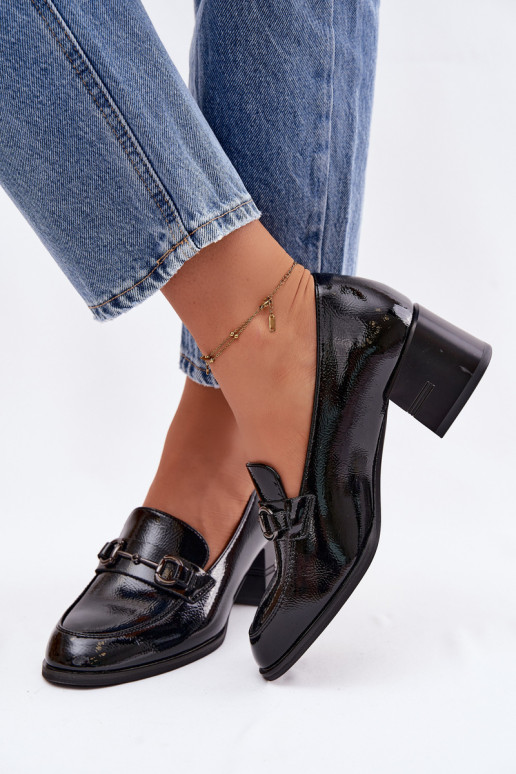 Lakované polokožené topánky Dámske s podpätkami Vinceza 18116 čierna