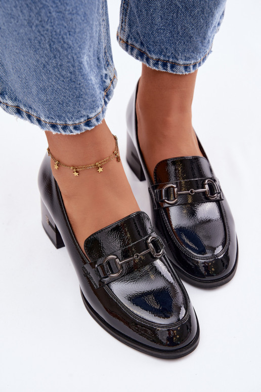 Lakované polokožené topánky Dámske s podpätkami Vinceza 18116 čierna