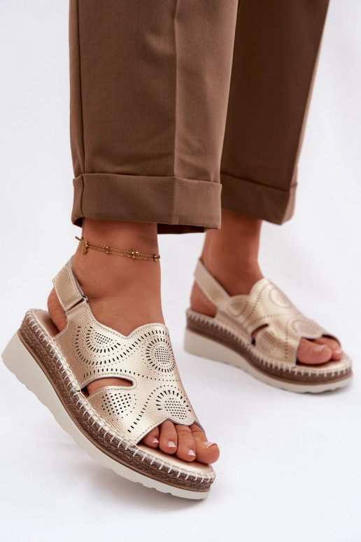 Kožené Sandále na platforme S.Barski GR61-5916 zlatej farby