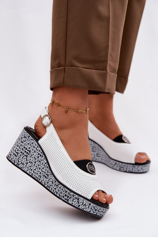 Kožené Sandále na platforme S.Barski LR61-7010 biela farba