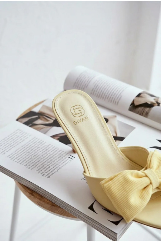 Dámske papuče s tenkými podpätkami so stuhami žltá Jelessa