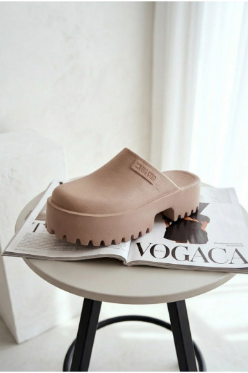 Papuče s módnou masívnou podrážkou Big Star NN274016 béžová 2