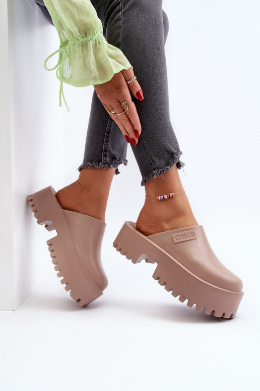 Papuče s módnou masívnou podrážkou Big Star NN274016 béžová