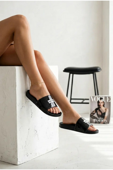 Detské šľapky LEVI'S VPOL0251S-2693 čiernej farby s leskom 2