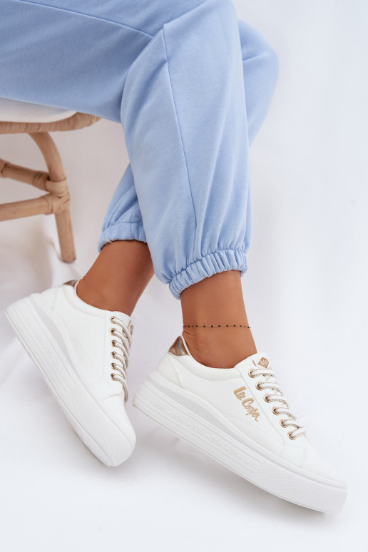 Bežná obuv s platformou Lee Cooper LCIN-26-44-4478 biela farba