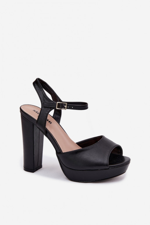 Dámske sandále Zapnuté vysokých opätkoch Príspevok čierna Nelissey