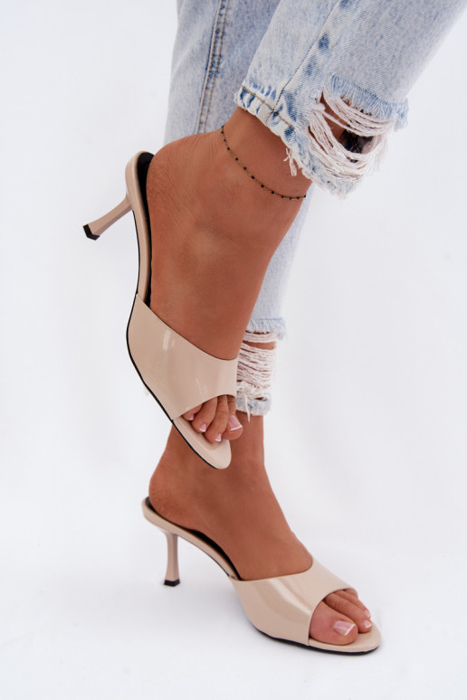 s lakovým efektom PapučeImitacji Skóry s tenkými podpätkami béžová Melissea