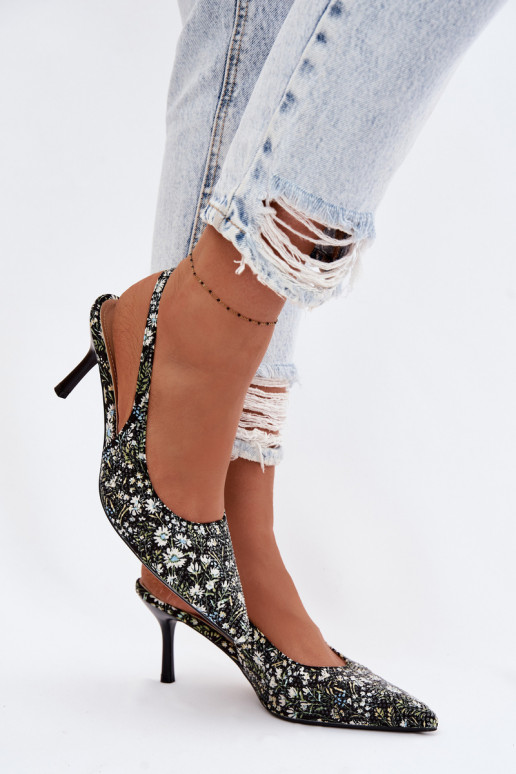 Zdobené Dámske sandále s tenkými podpätkami s kvetmi čierna Olivelle