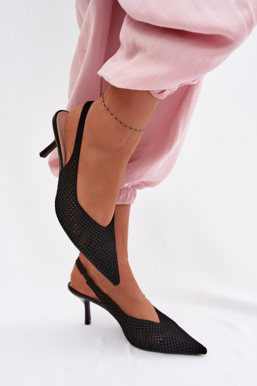 Dámske sandáleSieťovinago Máteriálu s tenkými podpätkami čierna Emiliana